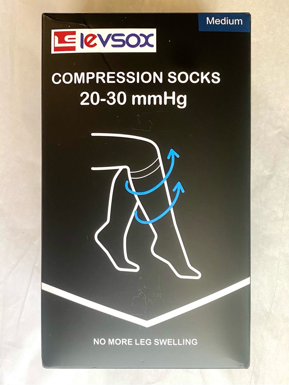 ✨NIB LEVSOX 4-Pack White 20-30 mmHg Unisex Knee High Compression Socks Sz Medium